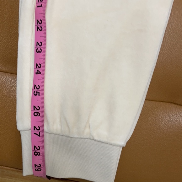 Juicy Couture velour cream zuma pant size large - Picture 9 of 14